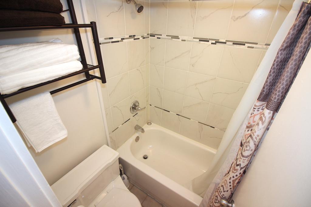 Kuhio Condo 810 Гонолулу Номер фото